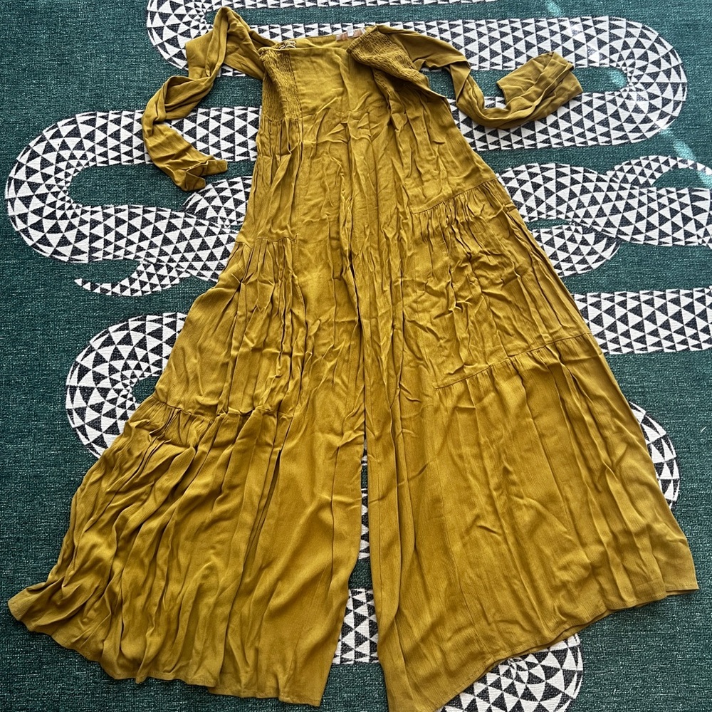 Olivaceous Mustard palazzo pants